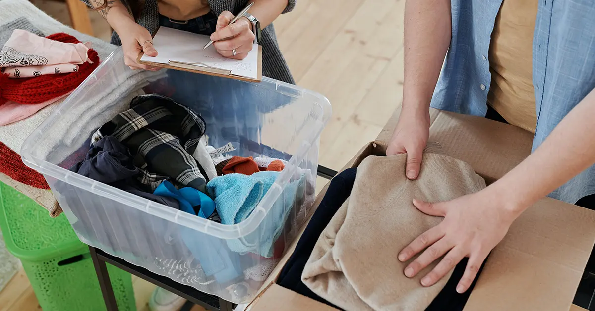 The Ultimate Guide to Seasonal Decluttering Your Home