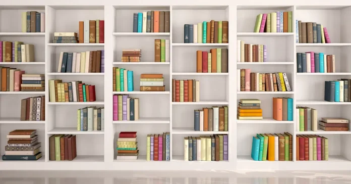 How to Declutter a Bookshelf – 5 Unique Tips & Tricks