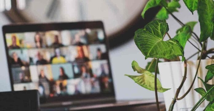 How to Embrace Hybrid Work Culture?