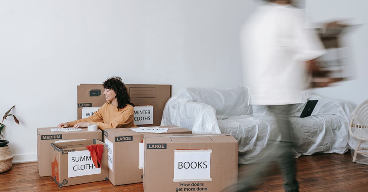 Seasonal Swap-Outs: How to Use Self Storage for Easy Seasonal Decluttering